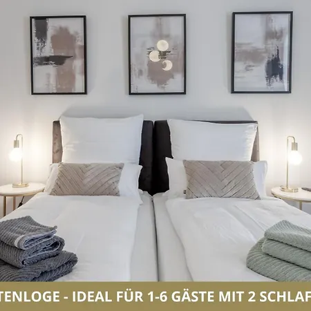 Neu Fewo Fuerstenloge 1-6 Pers Hinter Dem Markgraeflichen Opernhaus - 2 Schlafzimmer Mit Boxspringbetten 4 Einzel Oder 2 Doppelbetten, Balkon Und Einbaukueche, Barrierearm Bayreuth Exterior photo